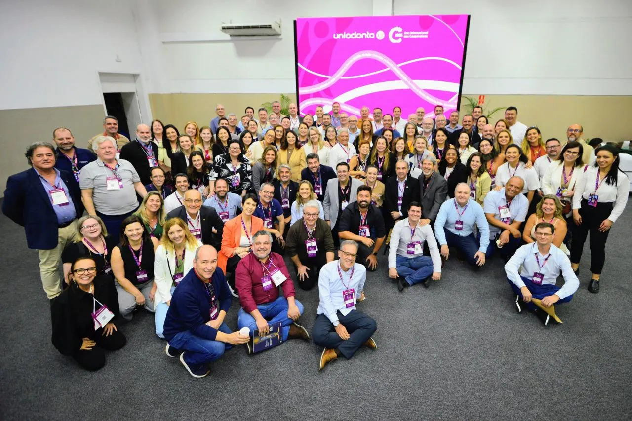Ações sociais e sustentabilidade marcam presença da Uniodonto Goiânia em evento nacional